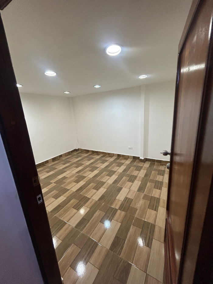 Oficina en Alquiler en Piantini – Plaza Central Av. Churchill con 27 d Foto 7310782-5.jpg