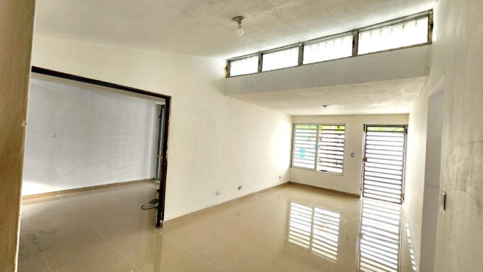 Espaciosa Casa en Alquiler en Miramar Zona Tranquila de la ciudad de S Foto 7310902-2.jpg