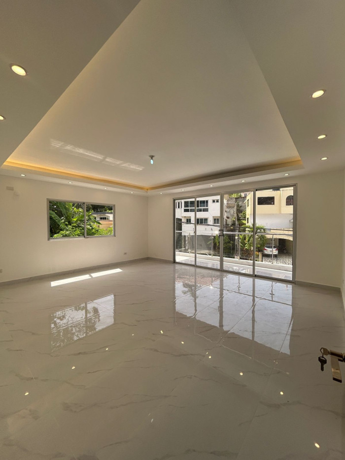 Espectacular Casa en Venta en Altos Arroyo Hondo III Foto 7310904-4.jpg