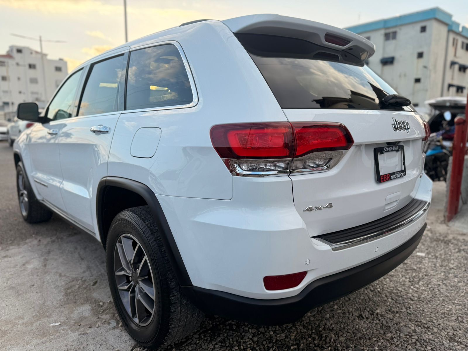 Jeep Grand Cherokee Limited 4x4 2020 Foto 7311105-4.jpg