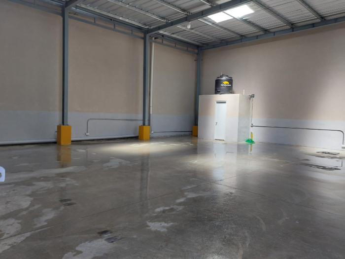 Nave Comercial en Alquiler en Herrera  SDO  Foto 7311181-4.jpg