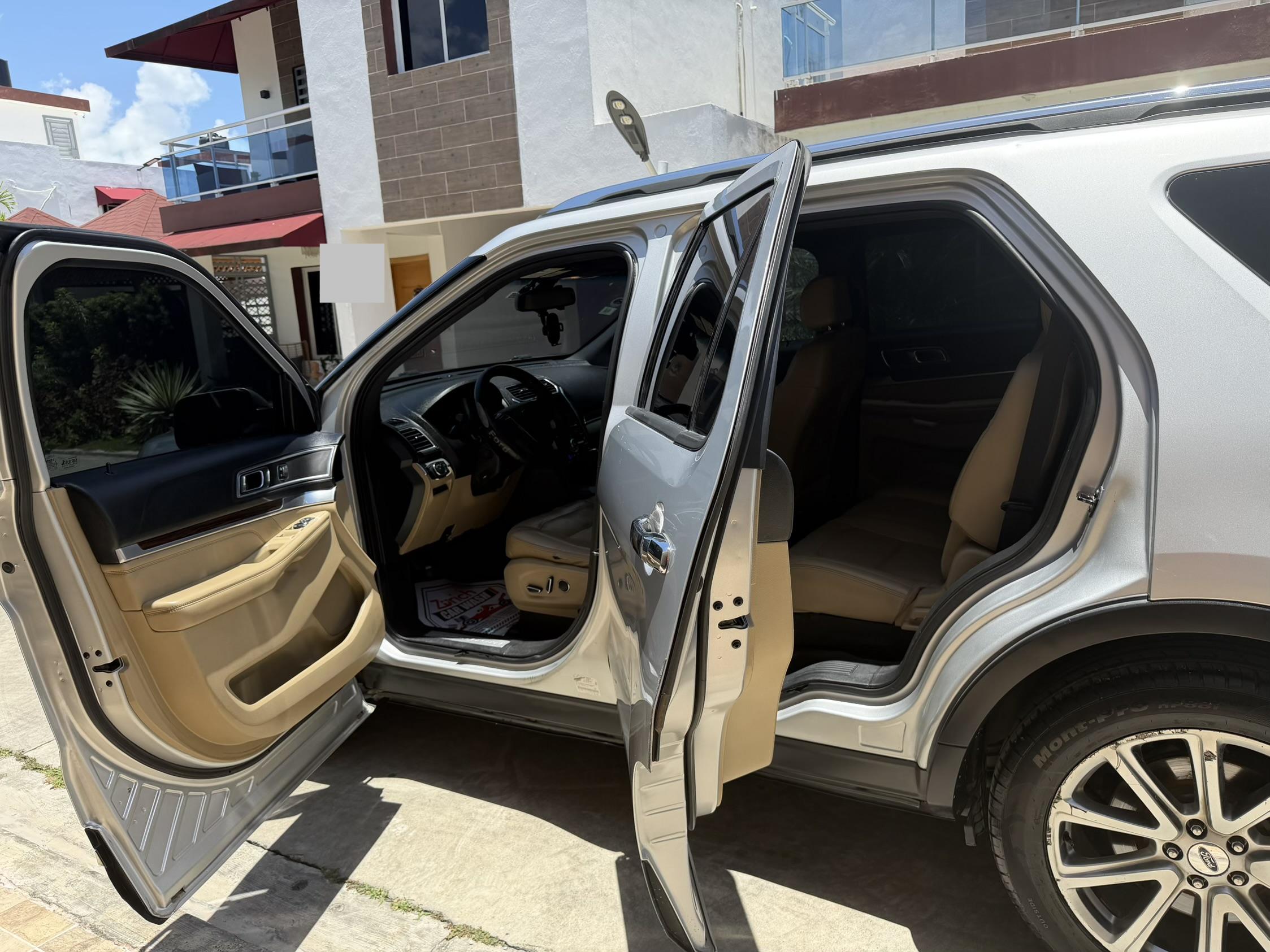 Ford Explorer 2016 Gasolina Foto 7311202-7.jpg