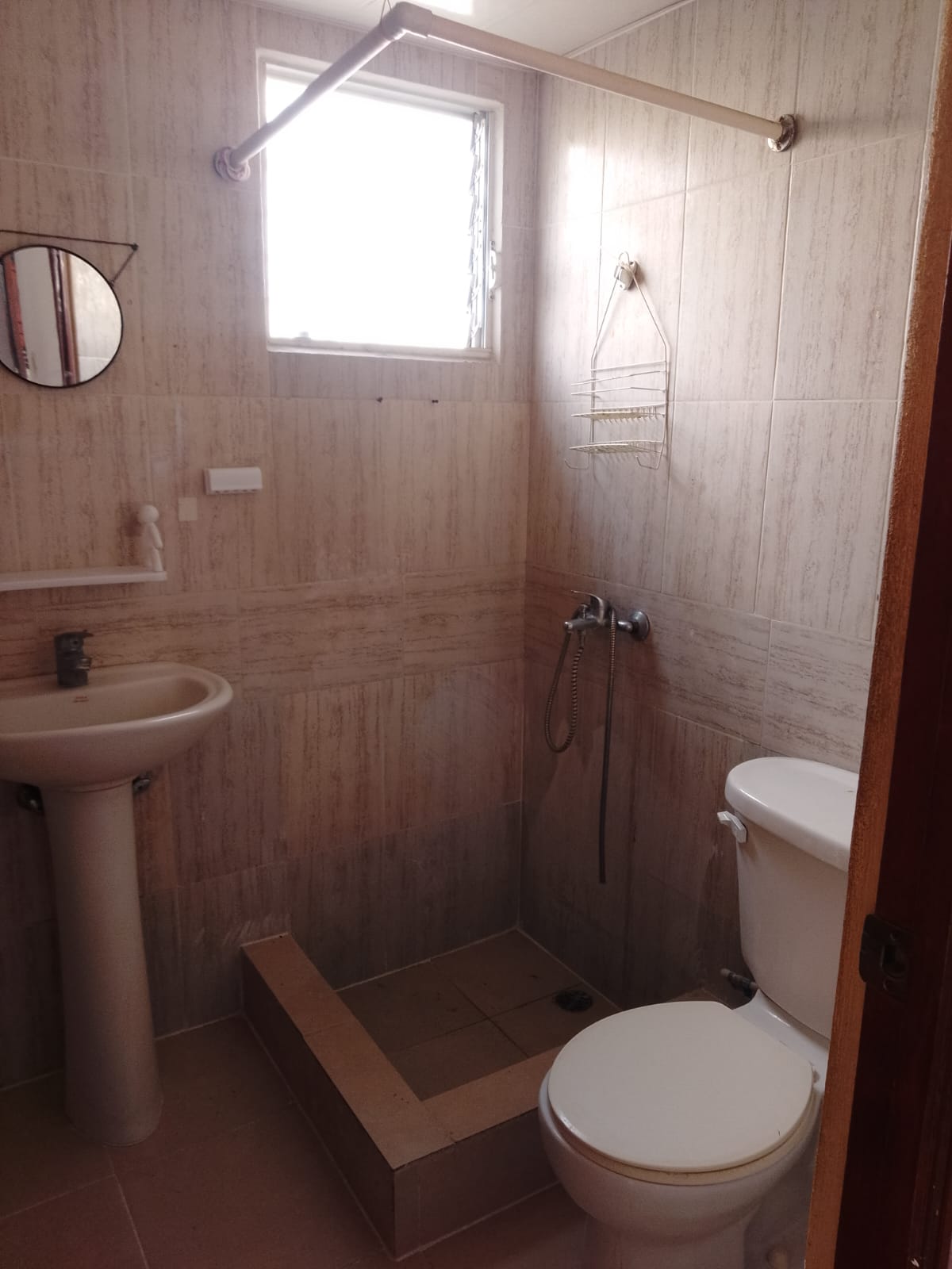 VENDO  Apartamento  ???? Residencial  CARMEN RENATA III SANTO DOMINGO  Foto 7311214-12.jpg