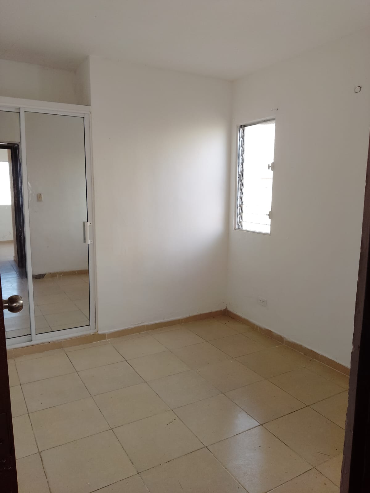 VENDO  Apartamento  ???? Residencial  CARMEN RENATA III SANTO DOMINGO  Foto 7311214-2.jpg