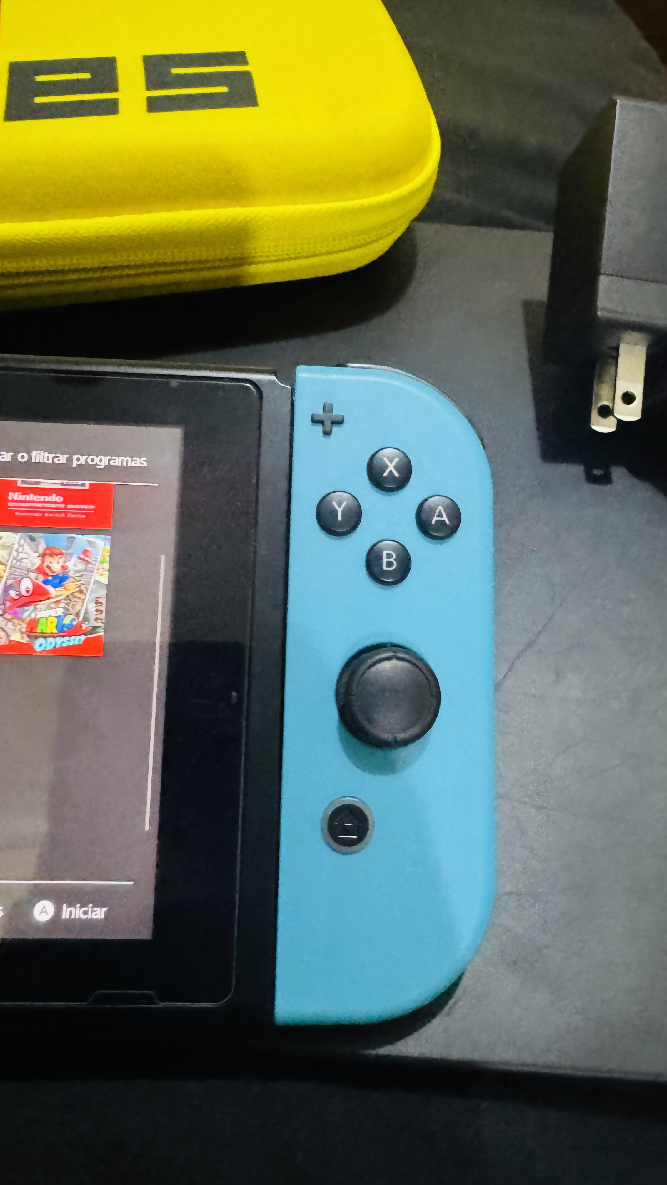 NINTENDO SWITCH V2 HACKEADA COMO NUEVA Foto 7311227-2.jpg