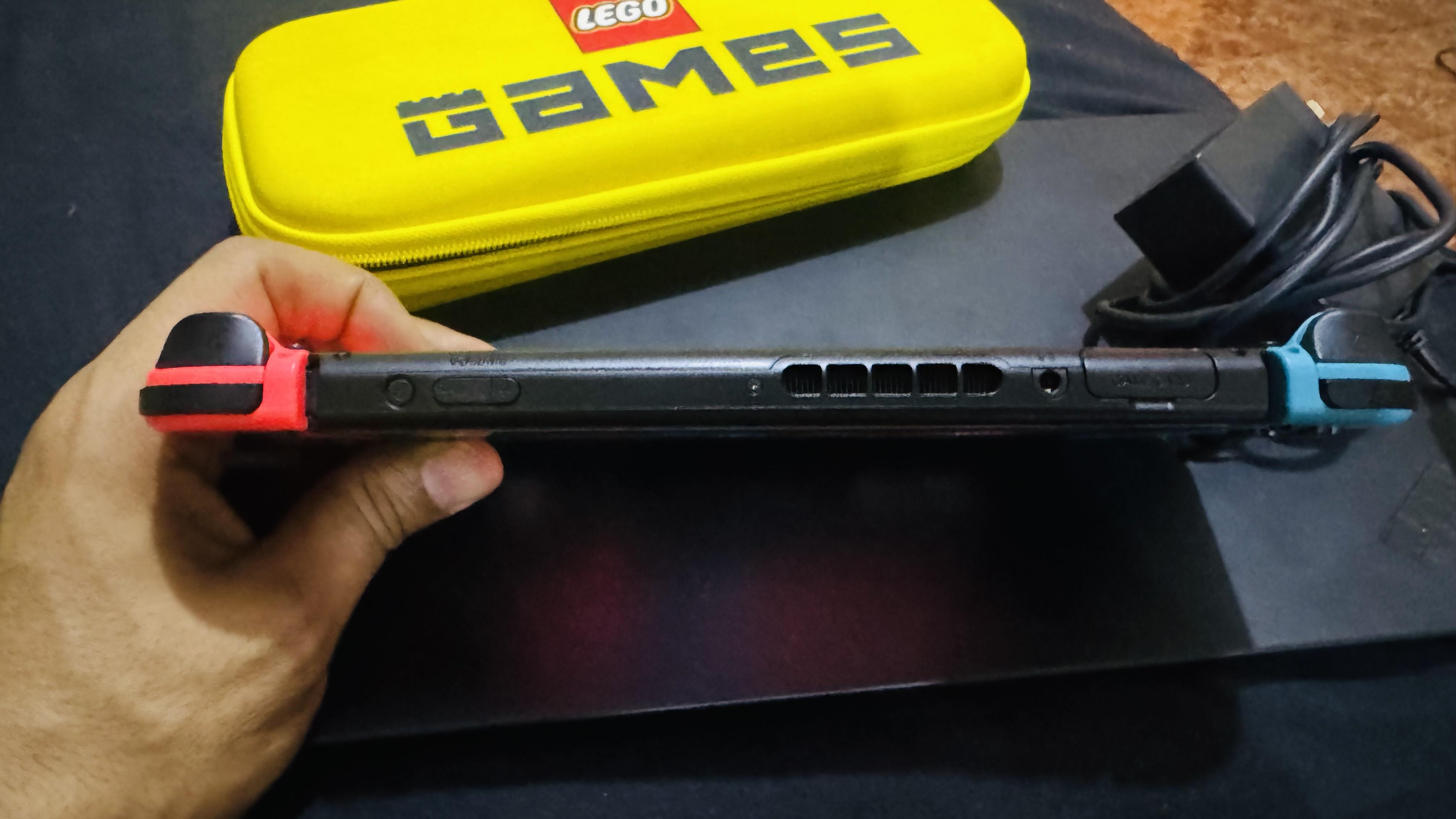 NINTENDO SWITCH V2 HACKEADA COMO NUEVA Foto 7311227-5.jpg