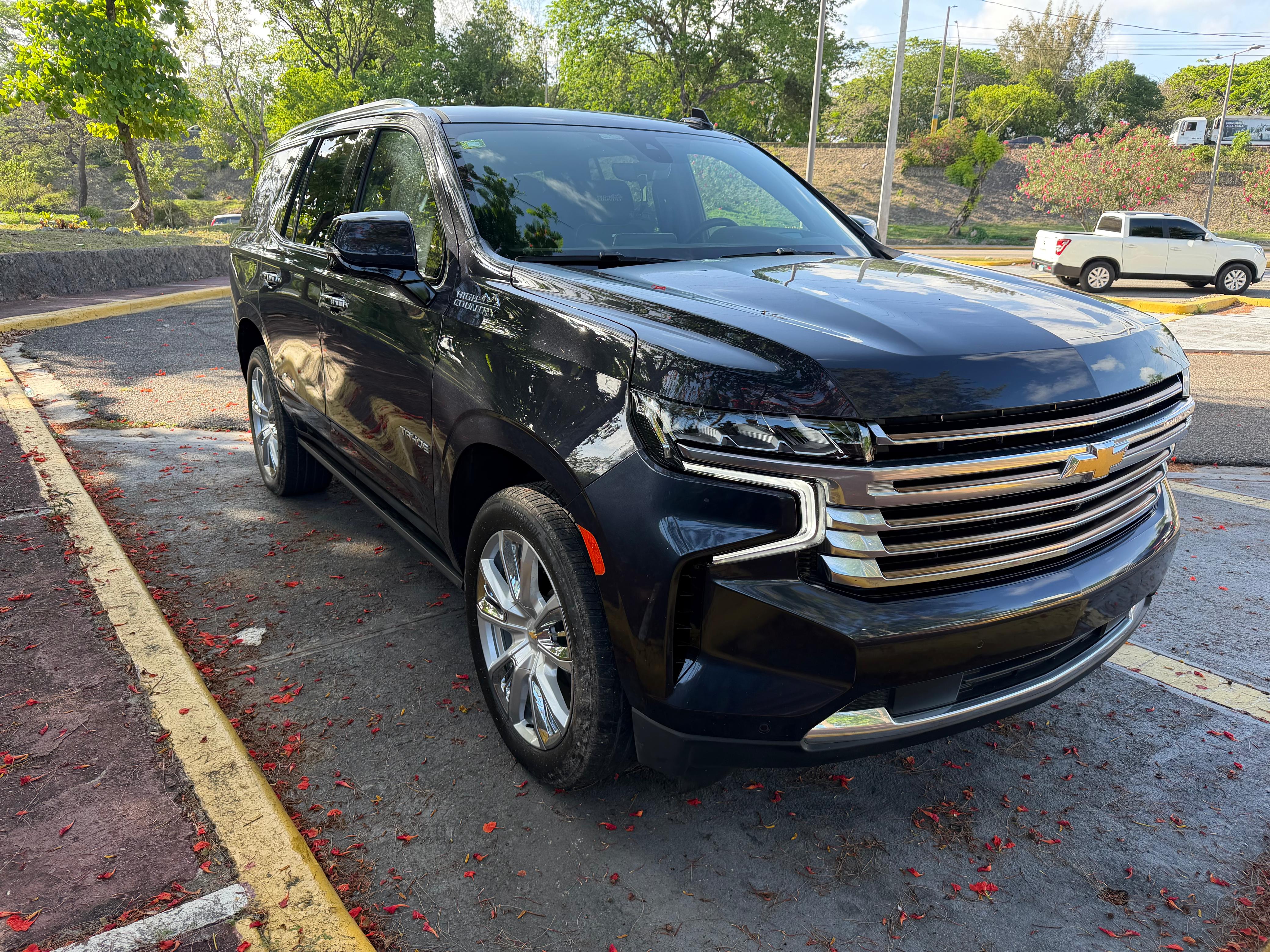 Chevrolet Tahoe Highcountry 2022 impecable Foto 7311285-6.jpg