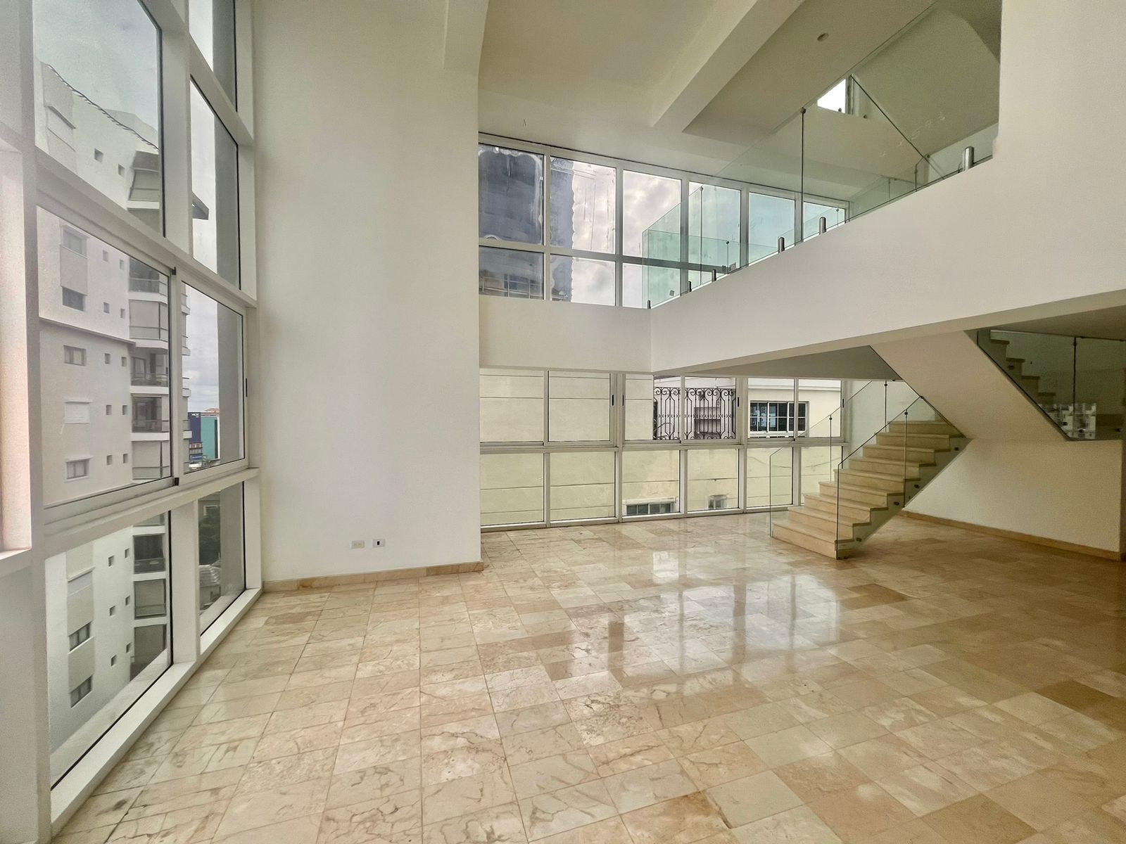 Vendo apartamento Torre TRV en Santo domingo  Foto 7311287-11.jpg