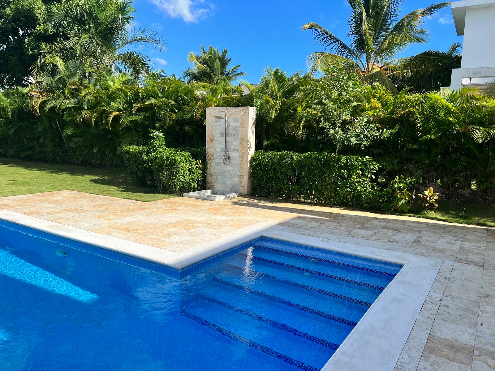 Vendo hermosa villa en Playa Nueva Romana  Foto 7311289-13.jpg