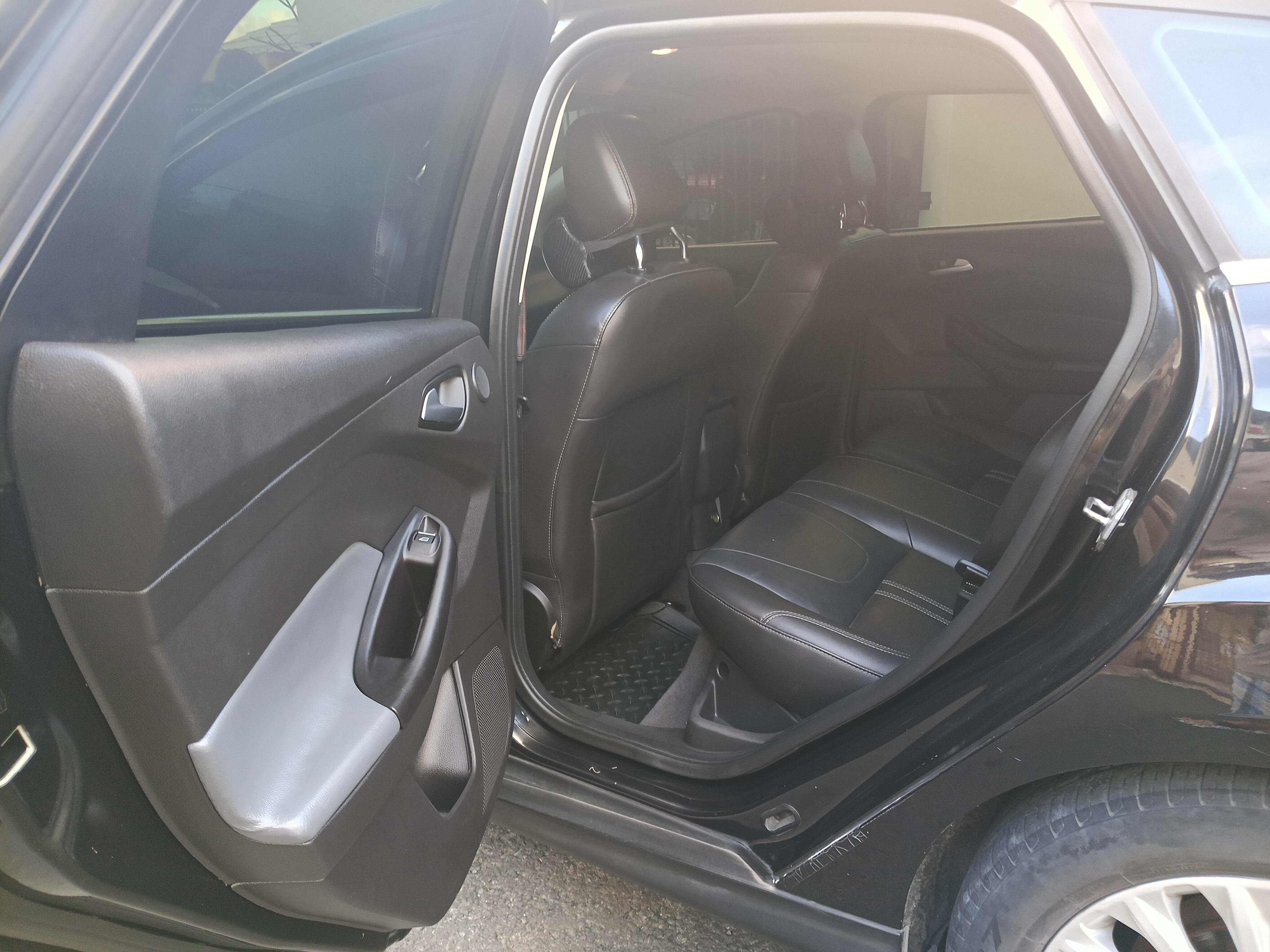 Ford Focus Titanium 12  Foto 7311313-10.jpg