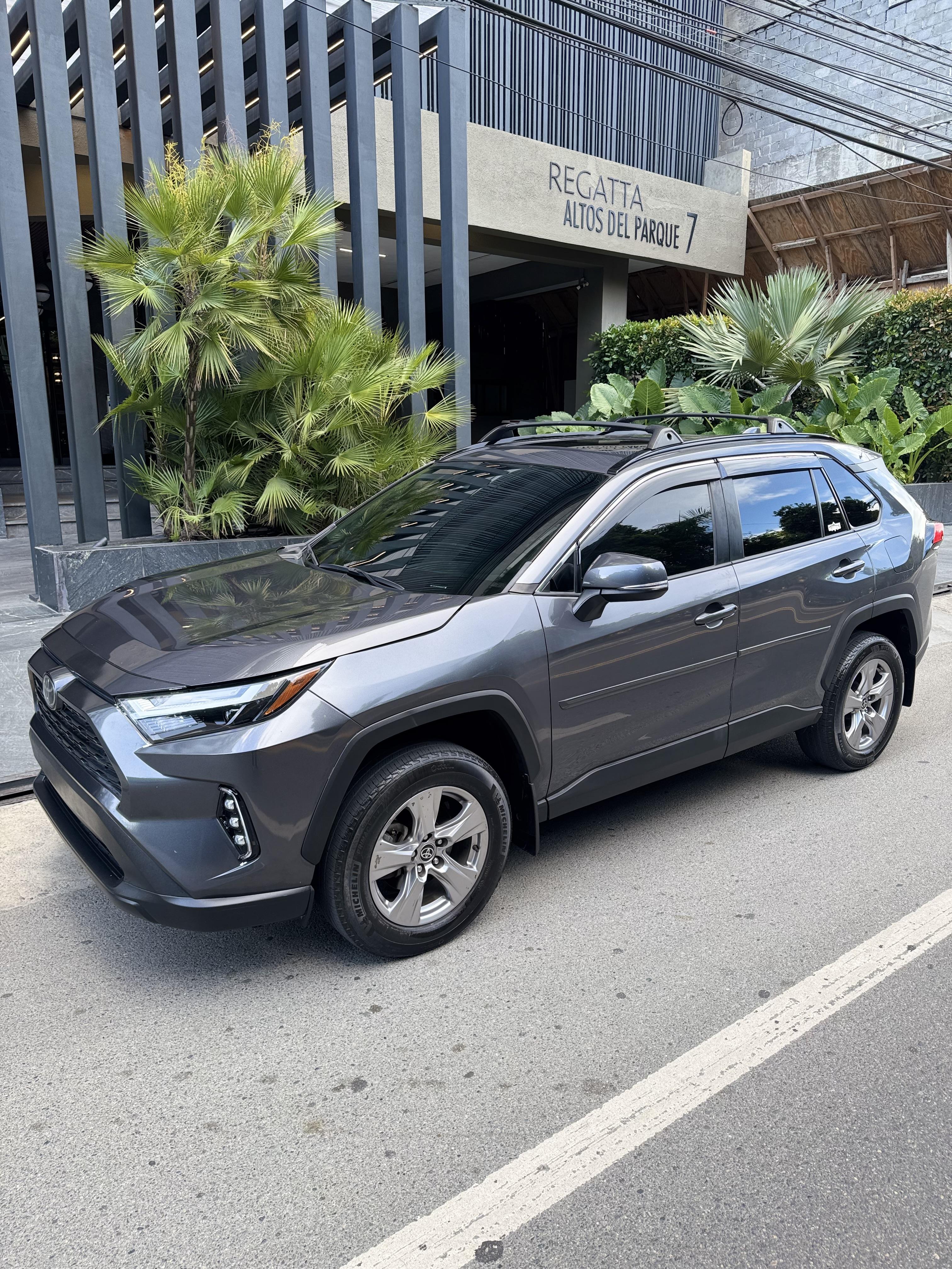 Toyota RAV4 XLE 2023 Foto 7311433-3.jpg