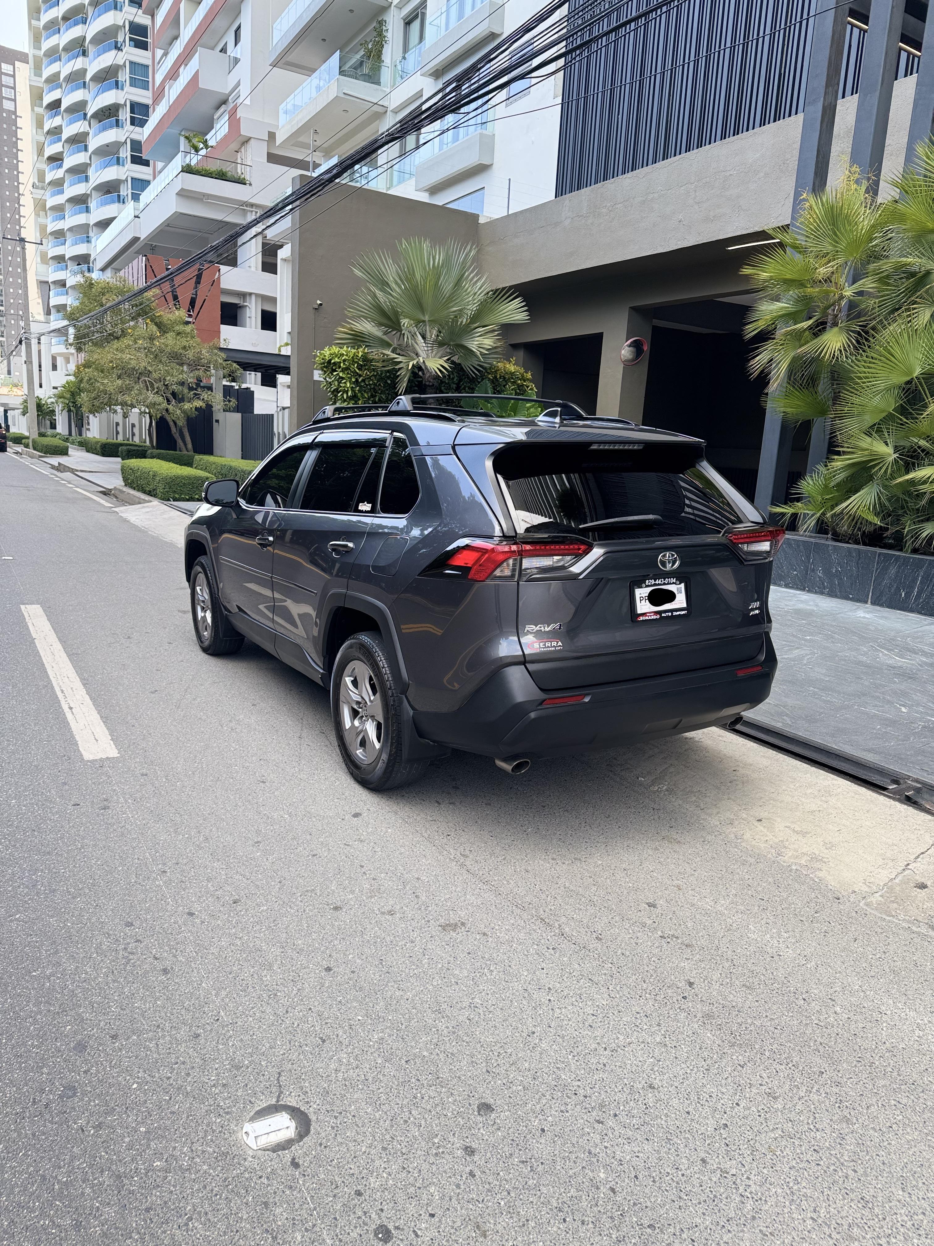 Toyota RAV4 XLE 2023 Foto 7311433-6.jpg