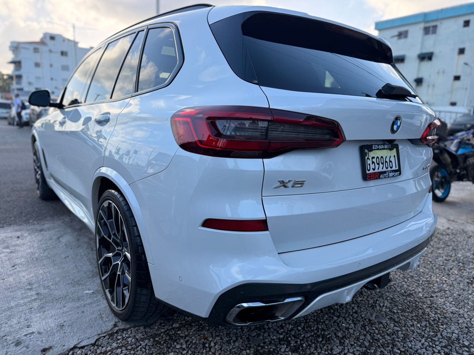 BMW X5 40I M PKG 2019 Foto 7311443-4.jpg