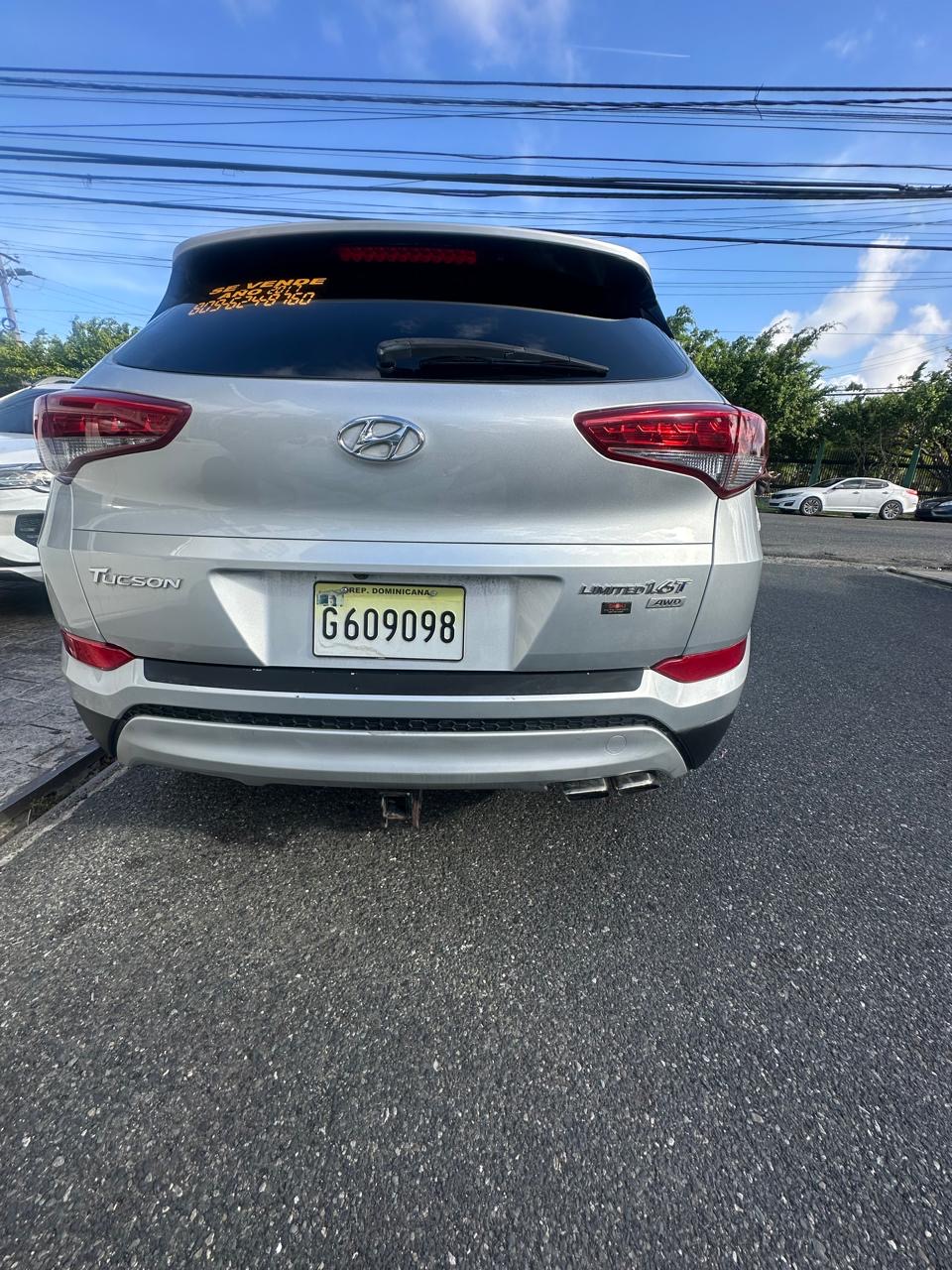 Hyundai Tucson gris año 2017 Foto 7311474-4.jpg