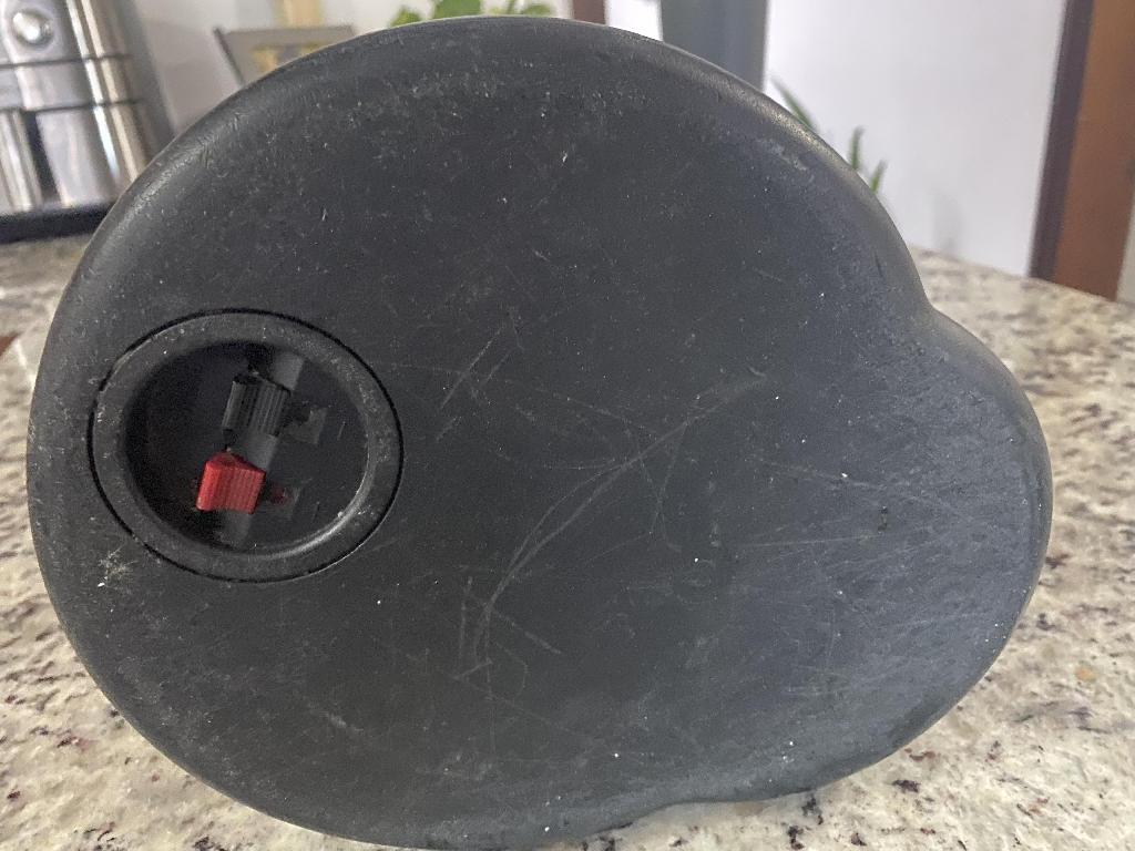 Vendo Subwoofer de Bajo marca Bazooca original Foto 7311480-1.jpg