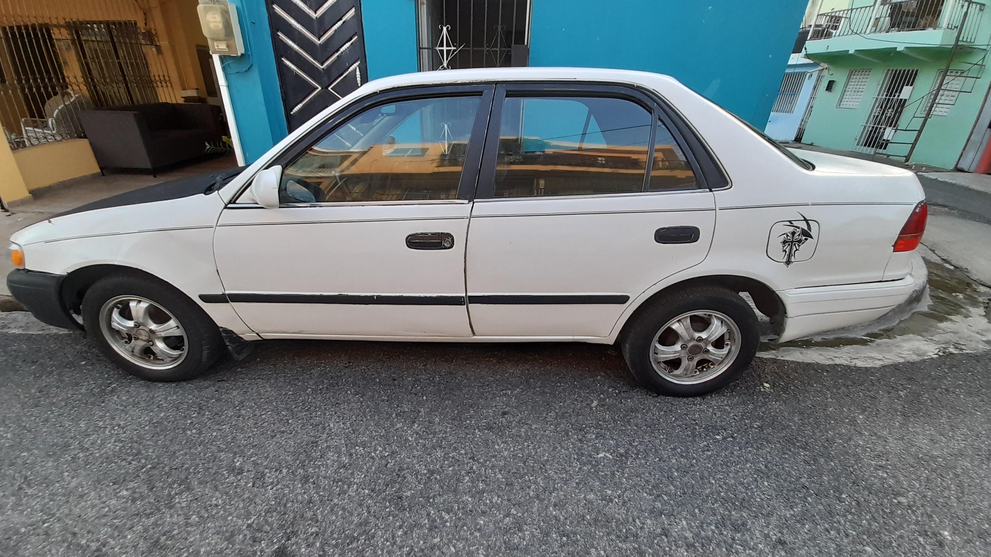 TOYOTA COROLLA SALOON 1997 Foto 7311485-9.jpg