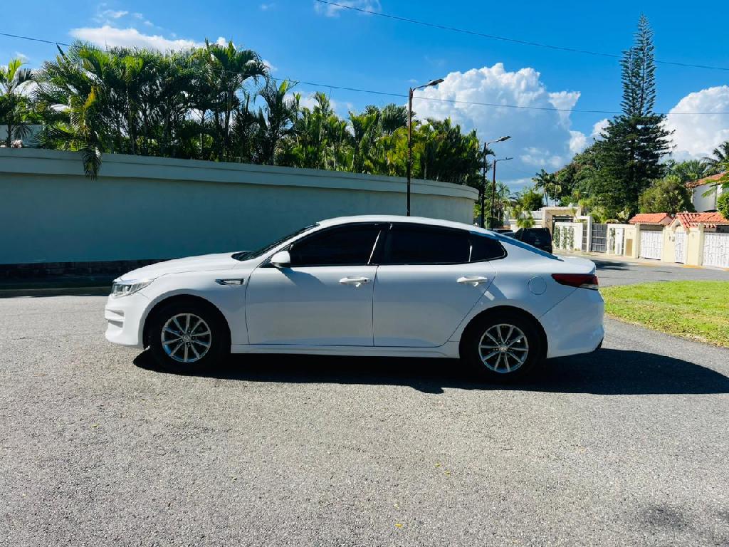 Kia K5 2017     Foto 7311498-3.jpg