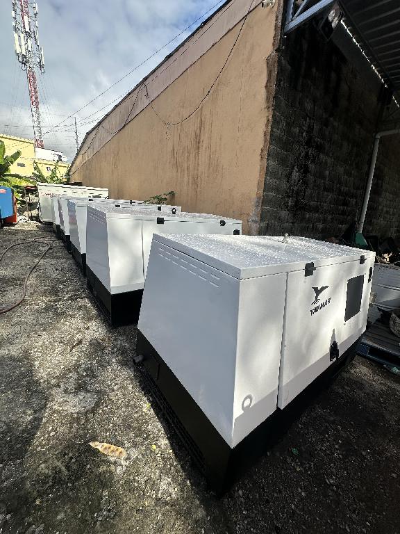 PLANTAS ELÉCTRICAS BROAWCROWN DE 16 KW SÚPER SILENCIOSA DISPONIBLE  Foto 7311549-1.jpg