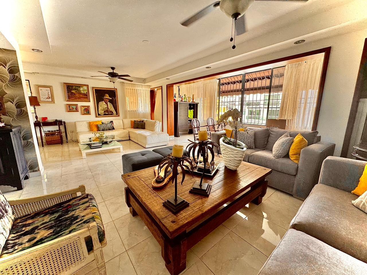 Apartamento de 3 Habitaciones en Venta en la Urbanización Real.  Foto 7311586-10.jpg