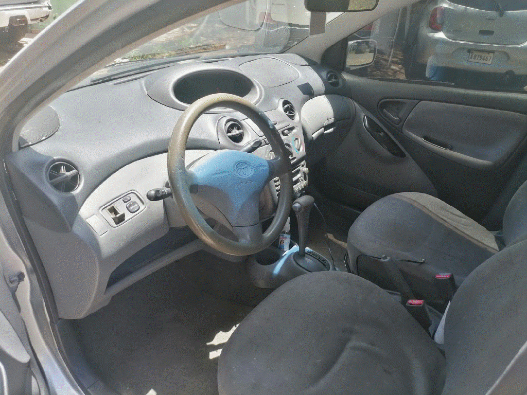 VENDO TOYOTA VITZ EN EXCELENTES CONDICIONES!! Foto 7311642-10.jpg
