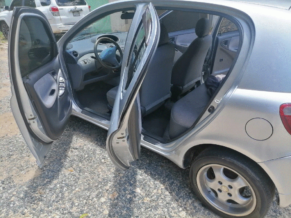 VENDO TOYOTA VITZ EN EXCELENTES CONDICIONES!! Foto 7311642-9.jpg