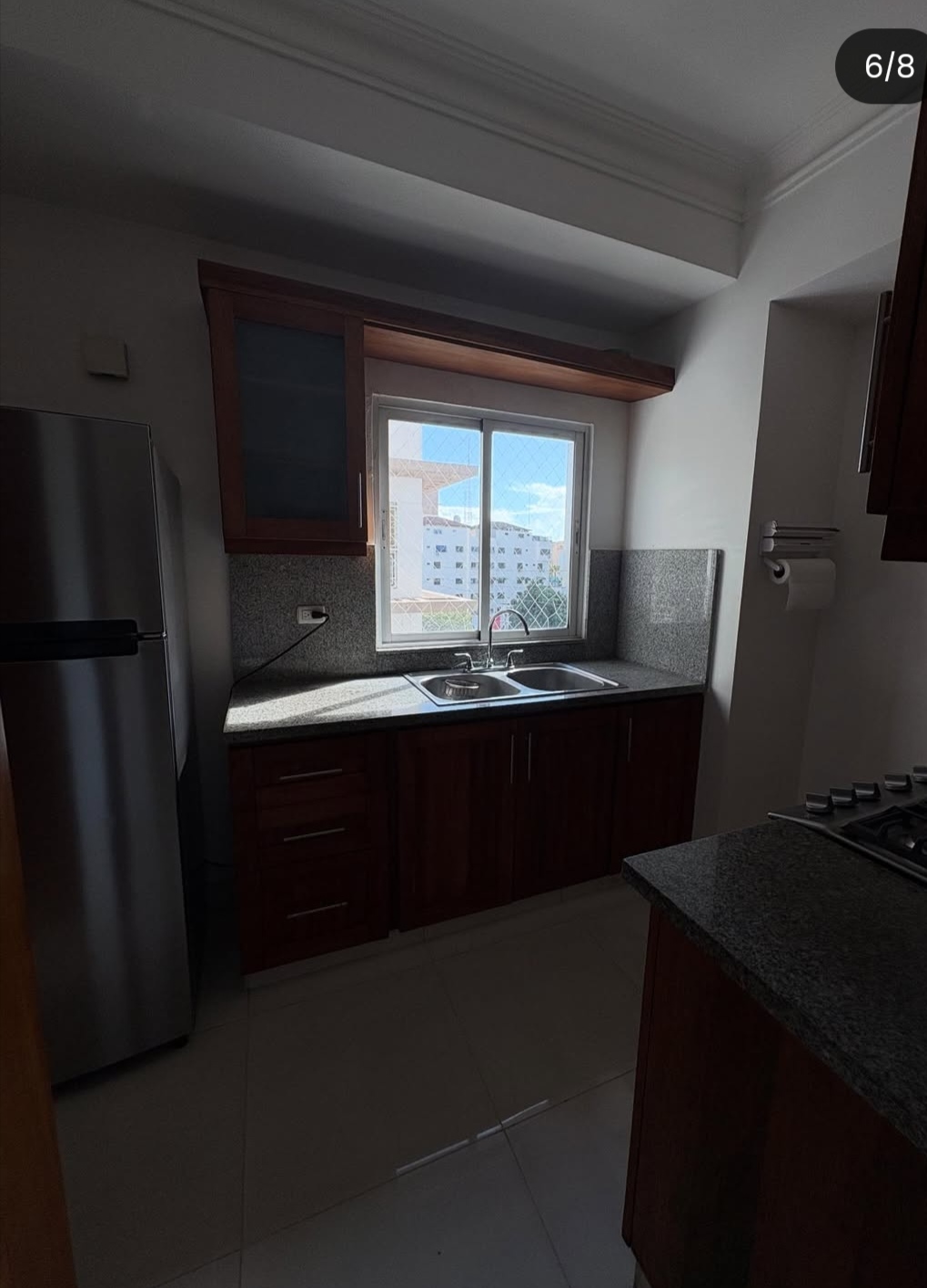 Apartamento Moderno y Céntrico en Evaristo Morales con Jacuzzi y 2 Par Foto 7311646-3.jpg
