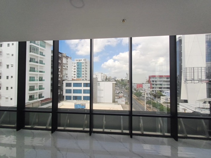 Nave Industrial en Alquiler  Complejo Cerrado – Honduras Av. Independe Foto 7311710-3.jpg