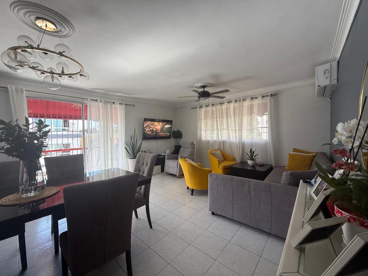 Apartamento en Venta El Cacique  Amplio y clásico  Escalera de emergen Foto 7311755-4.jpg