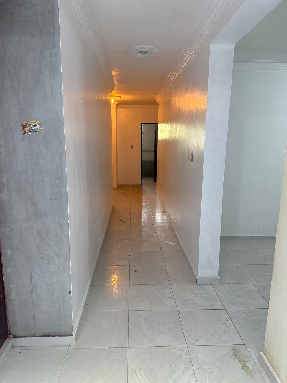 VENDO AMPLIO APARTAMENTO                     Alma Rosa Segunda a una e Foto 7311756-4.jpg