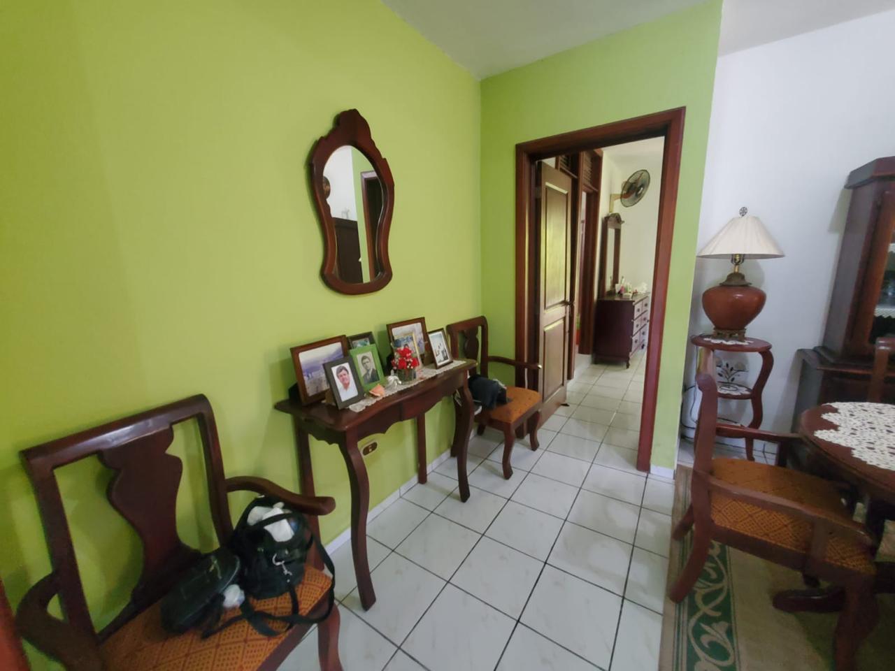 Propiedad en Venta – Casa Espaciosa con Potencial de Inversión en ampl Foto 7311797-4.jpg