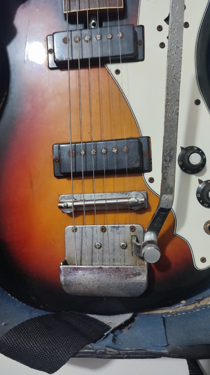 Guitarra Eléctrica Vintage Japonesa 60s – Clean Brutal Foto 7311908-4.jpg