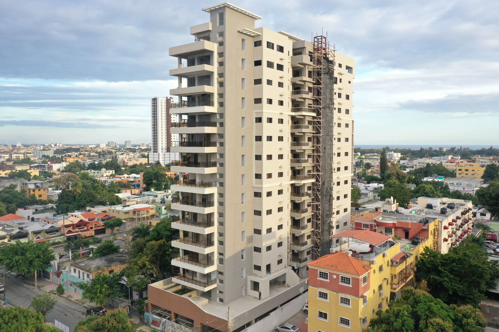 Exclusivos apartamentos de lujo con piscina y amenidades premium Foto 7311949-3.jpg