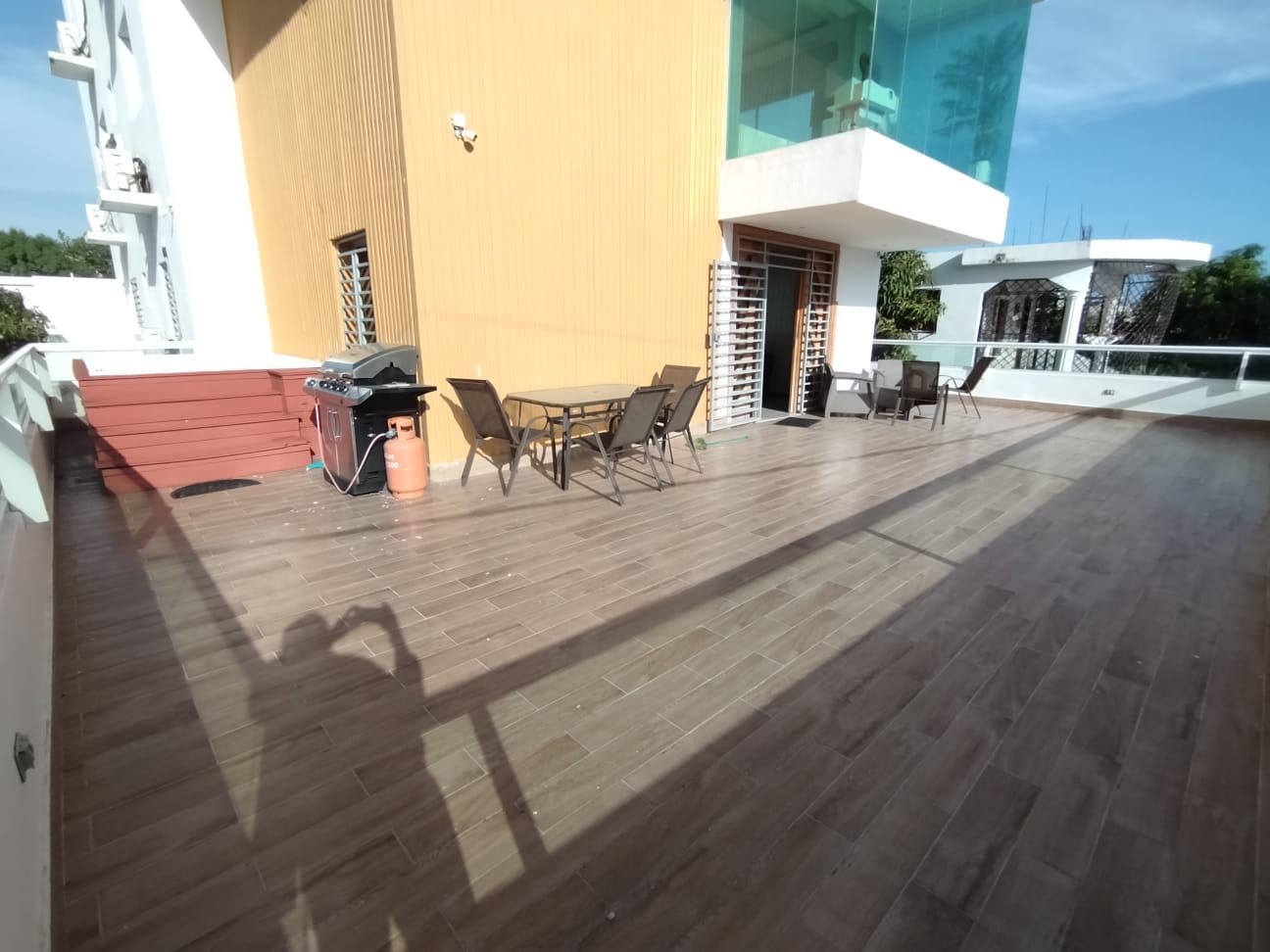 Hermoso Apartamento con Terraza en Corales del Sur  Foto 7311959-3.jpg