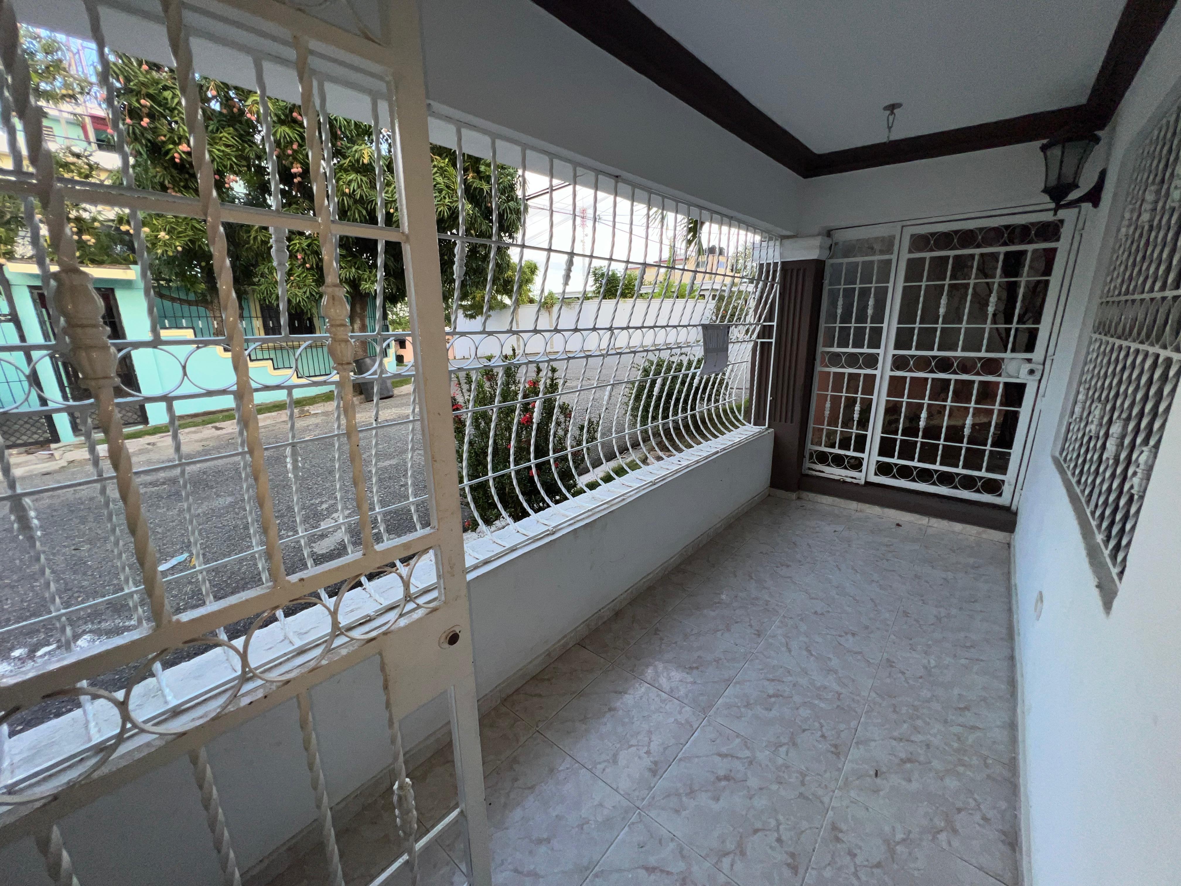 ???? Casa en venta en Ciudad Satélite – Autopista Duarte  Oportunidad  Foto 7311999-8.jpg