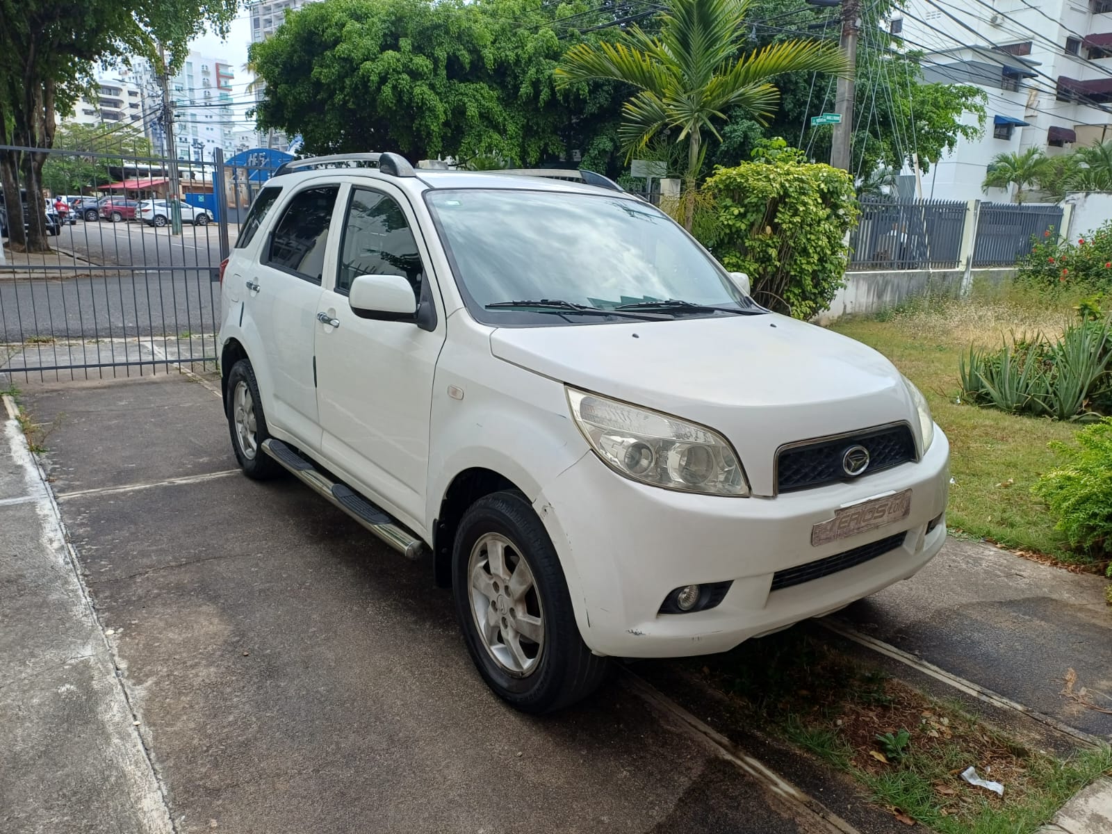Daihatsu Terios Long 3 Filas de Asientos Foto 7312015-9.jpg