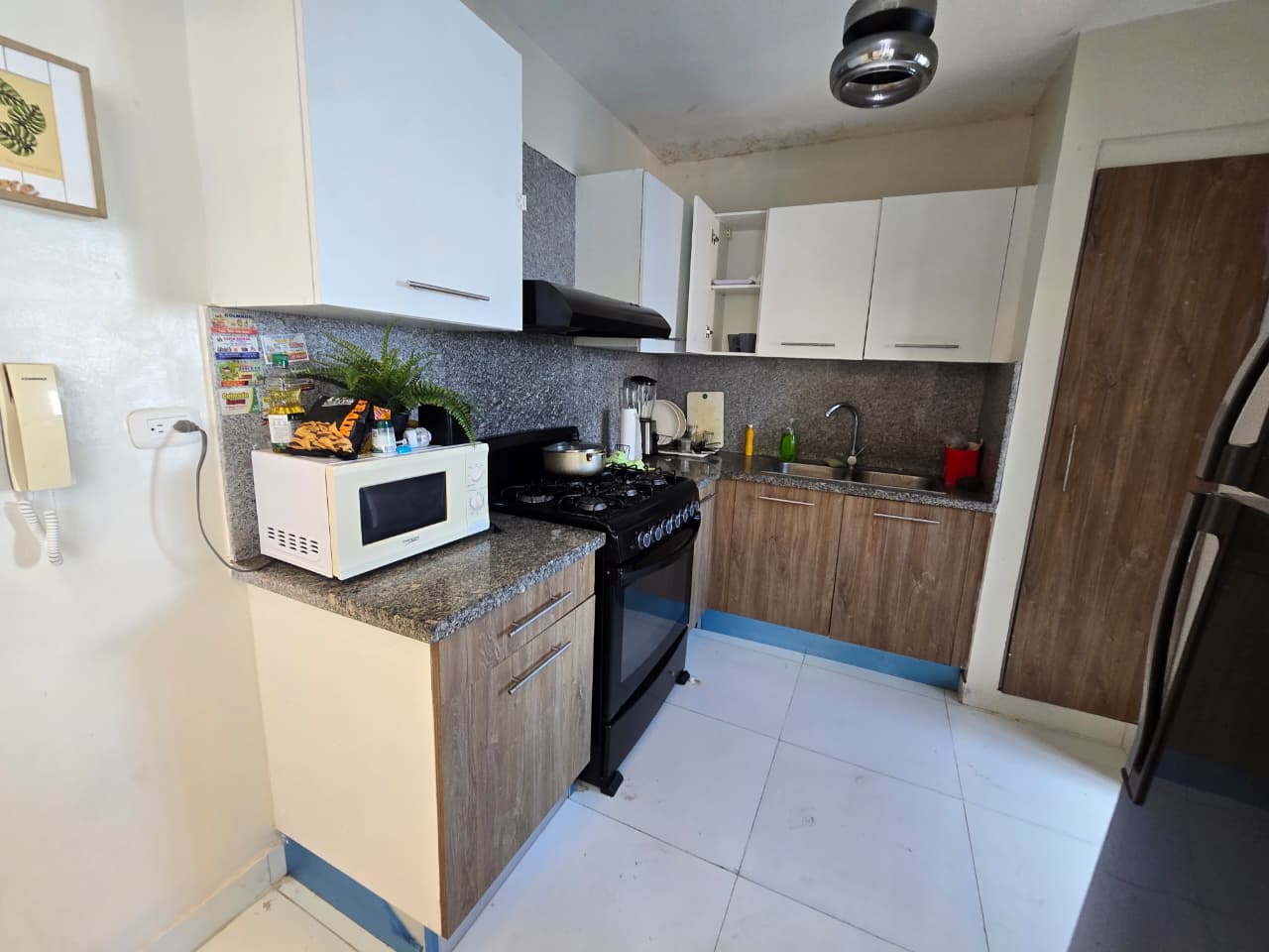 Apartamento con Terraza en Villas Naco Km 13 Autopista Duarte Foto 7312025-6.jpg