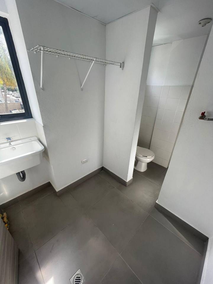  Apartamento en Bella Vista  Precio USD175000   Foto 7312045-14.jpg