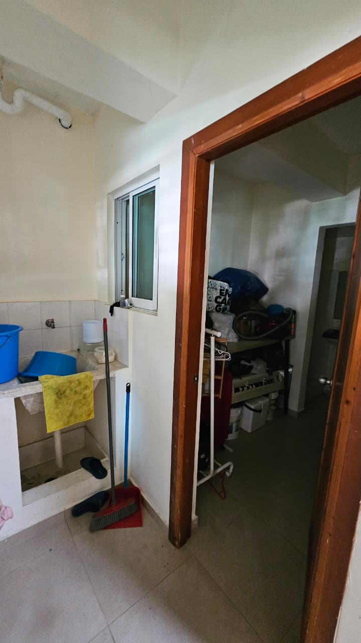 Se alquila hermoso apartamento con linea blanca en Evaristo Morales Foto 7312054-6.jpg