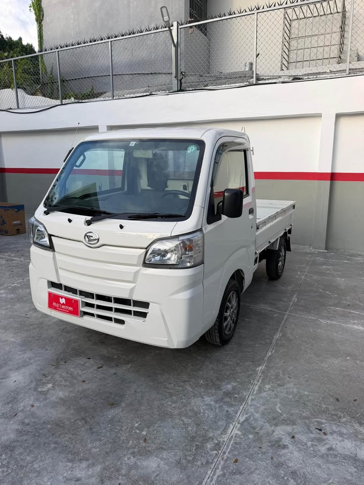 Daihatsu hijet 2021  4x4  mecanica  Recien importada  Excelente condic Foto 7312082-2.jpg