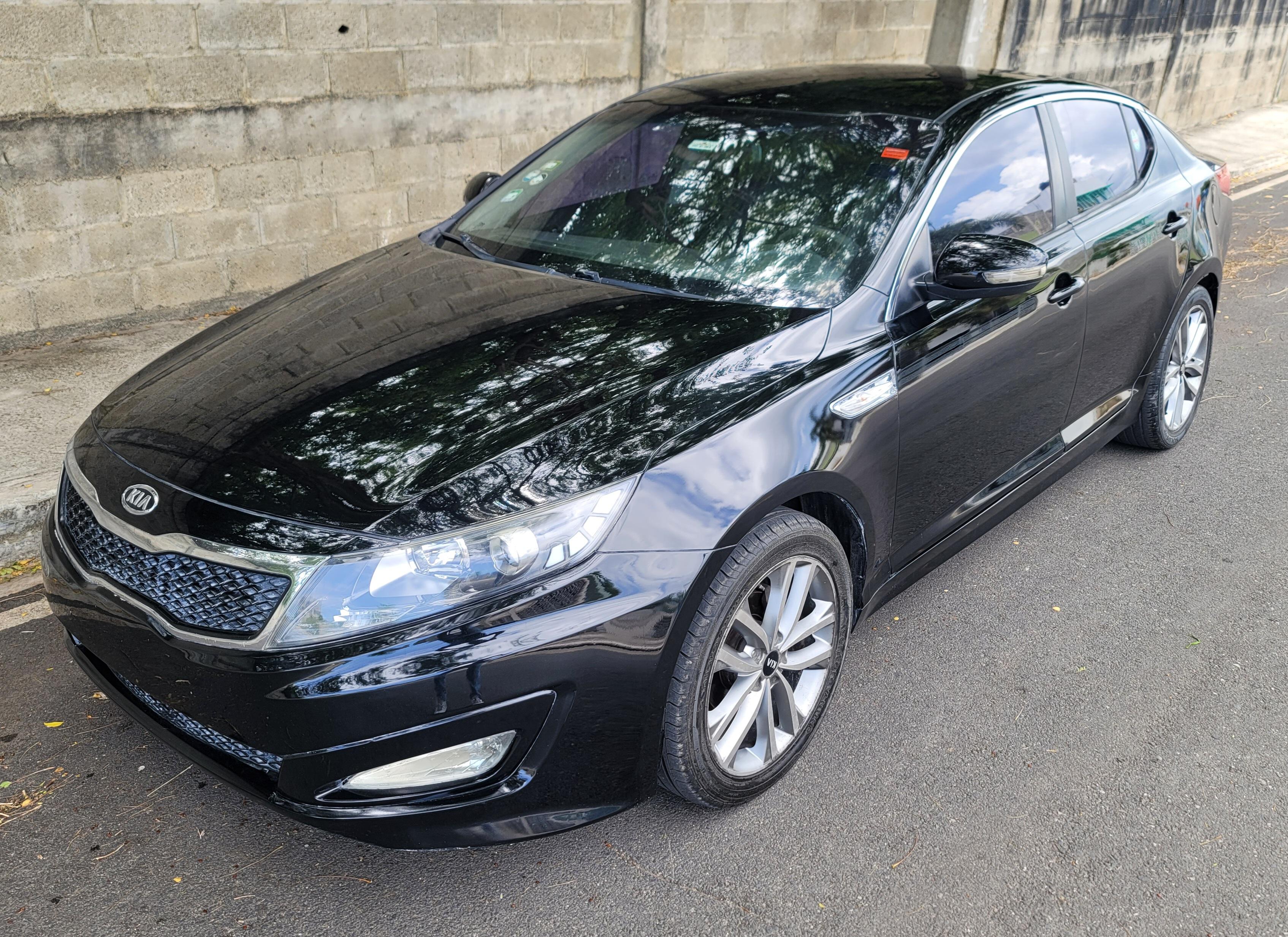 Kia k5 color negro 2013 Foto 7312088-7.jpg
