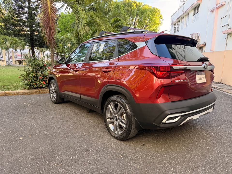 Kia selto S 2021  4x4  clean carfax  impecable  excelente condiciones. Foto 7312116-6.jpg