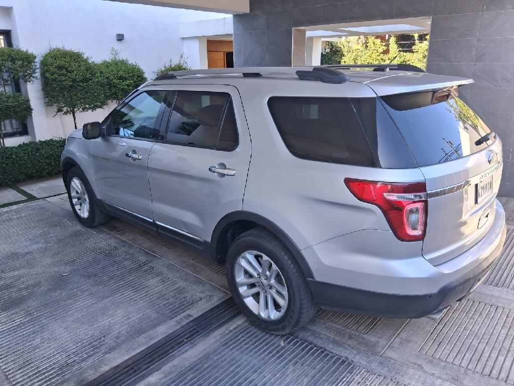 Ford Explorer XL 2013 Foto 7312120-2.jpg