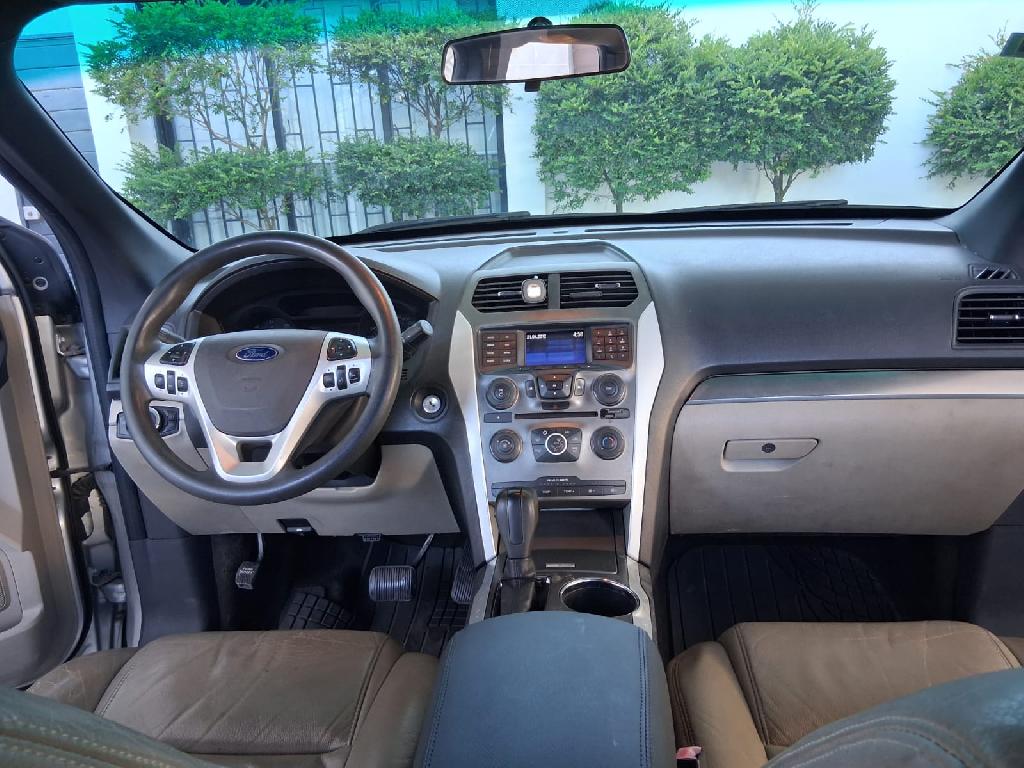 Ford Explorer XL 2013 Foto 7312120-7.jpg
