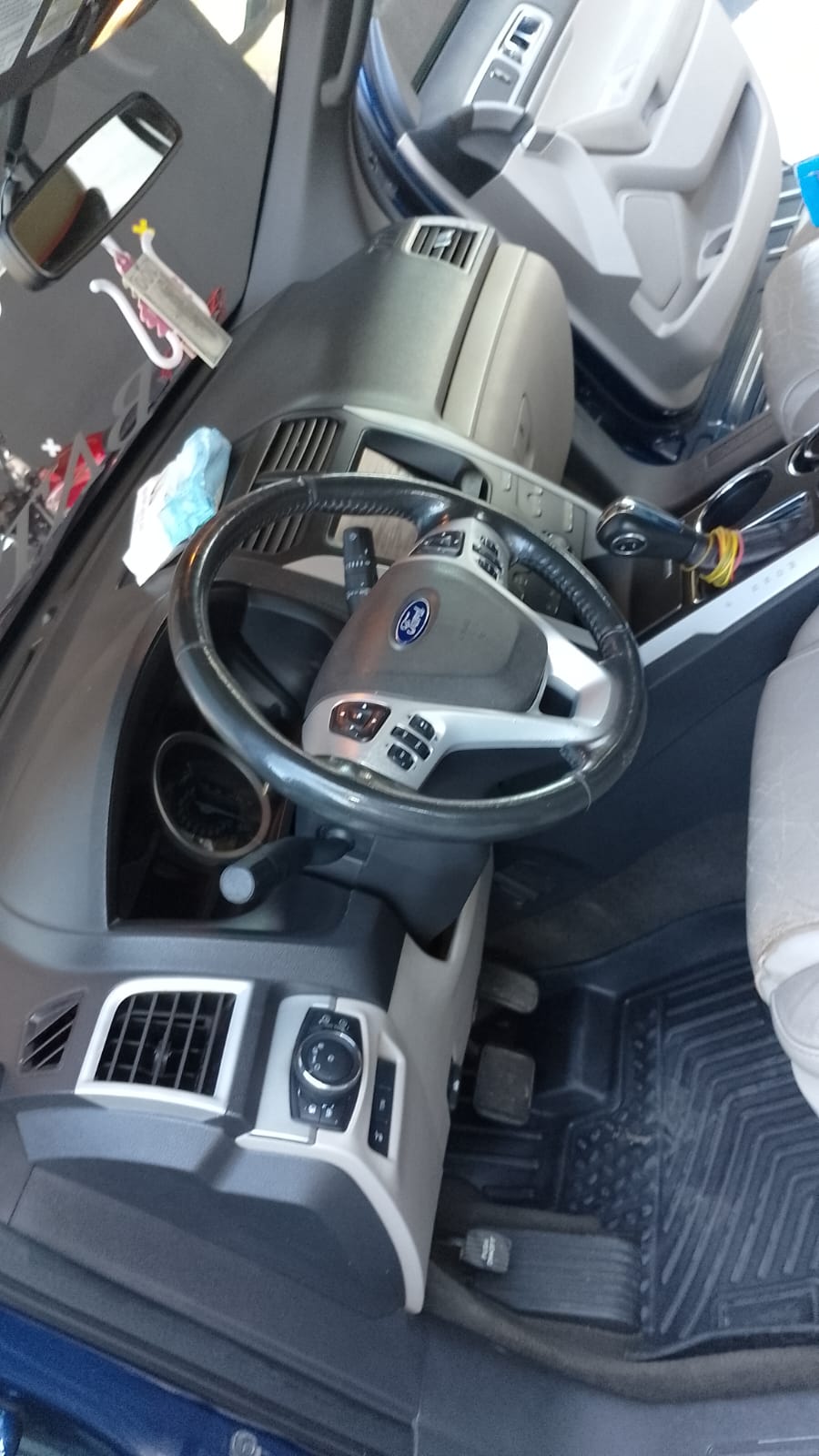 FORD EXPLORER XLT 2012 Foto 7312122-11.jpg