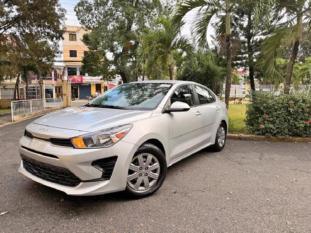 Kia rio S 2023  Clean carfax  pocas millas  Optimas condiciones impeca Foto 7312146-2.jpg