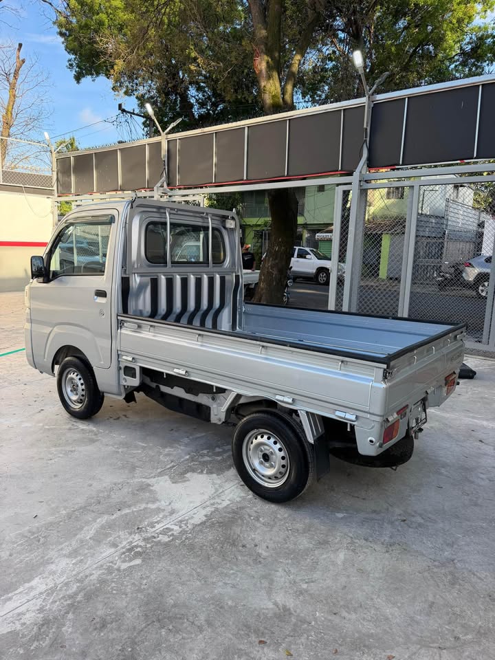 Descripción del vendedor Estado Usado - Como nuevo Daihatsu Hijet Truc Foto 7312147-8.jpg