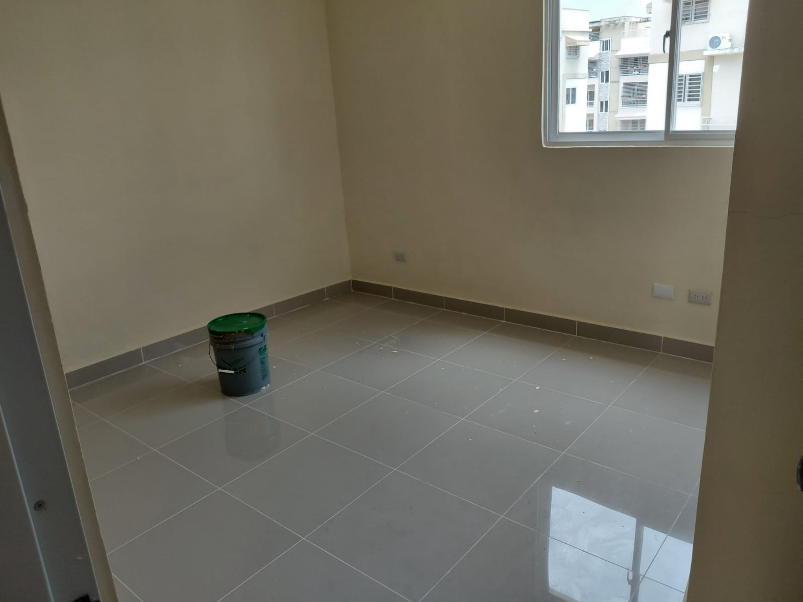 Apartamento en Prados Oriental Próximo a la Avenida Ecológica – RD4.67 Foto 7312290-10.jpg