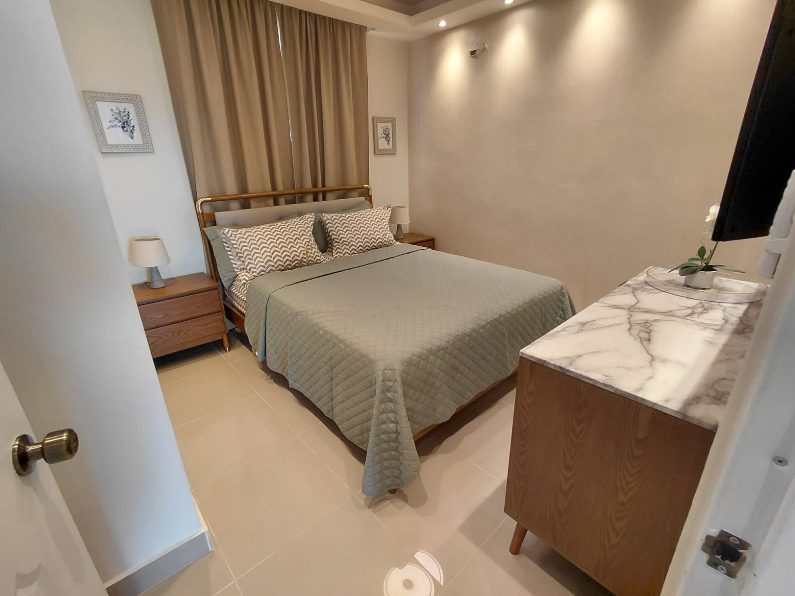 Apartamento en Prados Oriental Próximo a la Avenida Ecológica – 3 hab  Foto 7312292-13.jpg