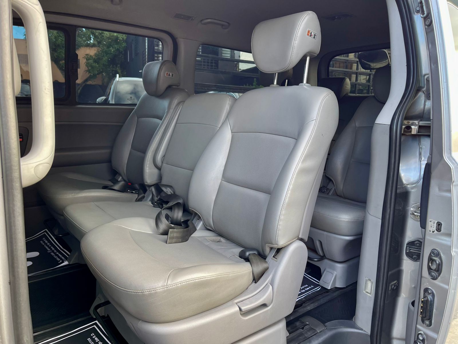 HYUNDAI GRAND STAREX 2017 en Santo Domingo Este Foto 7312494-9.jpg