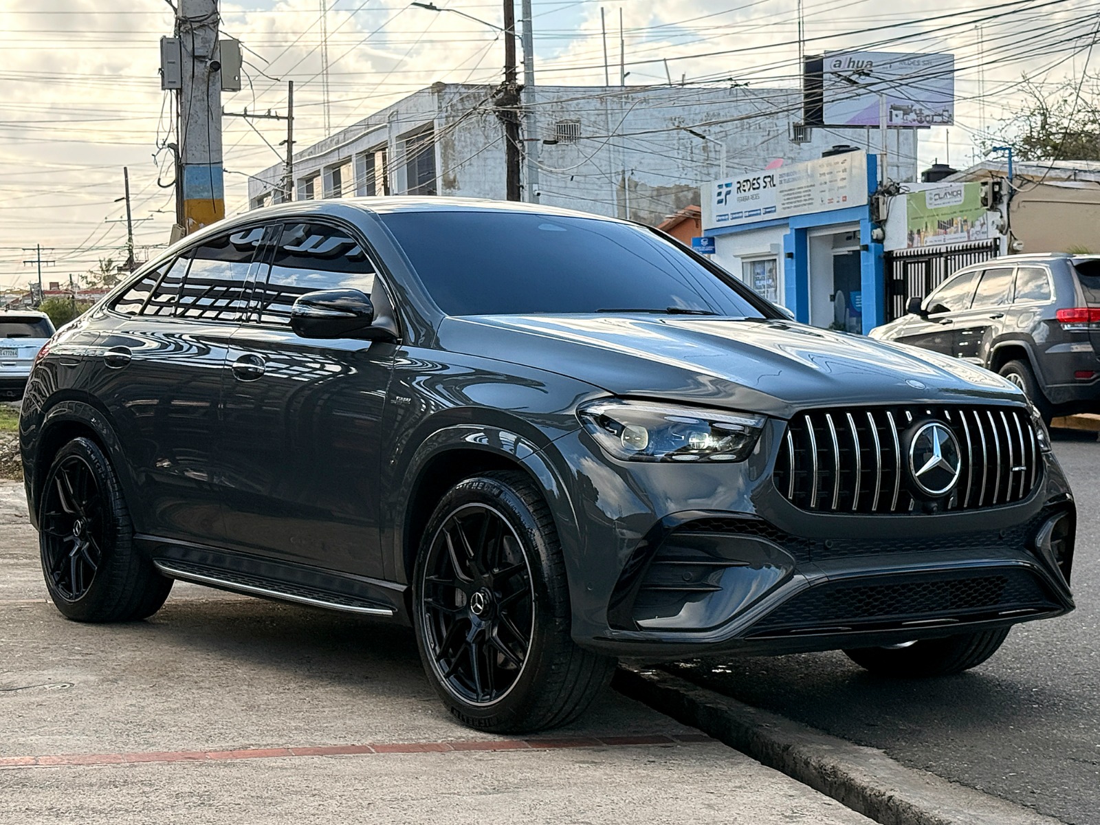 MERCEDES-BENZ GLE COUPE 53 4MATIC AMG PLUS 2025 Foto 7312497-2.jpg